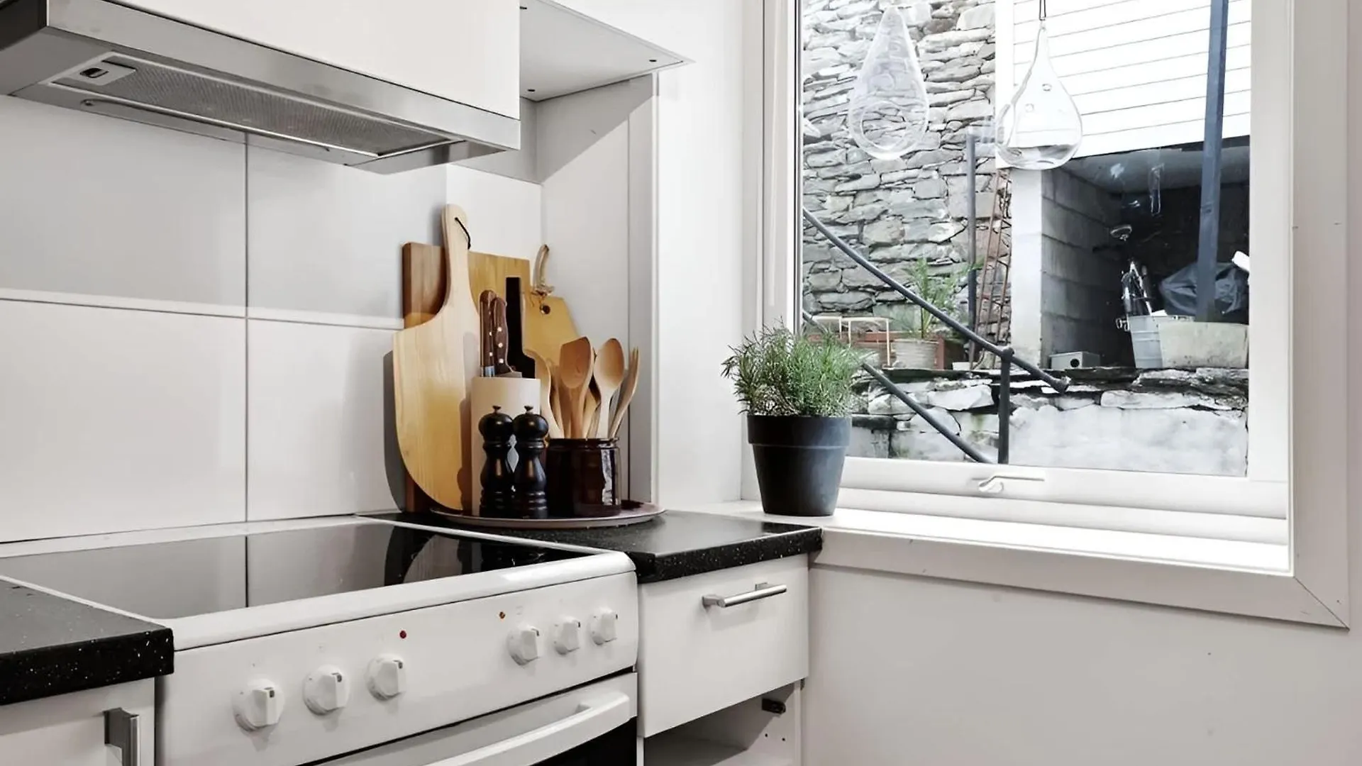 3-Bedroom Family Stay Close To Bryggen Bergen
