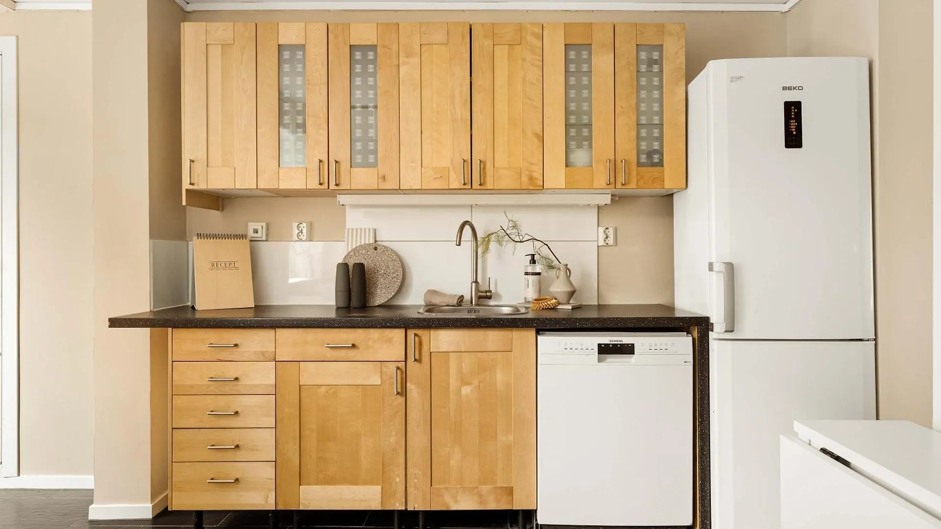3-Bedroom Family Stay Close To Bryggen Bergen 0*,  Norway