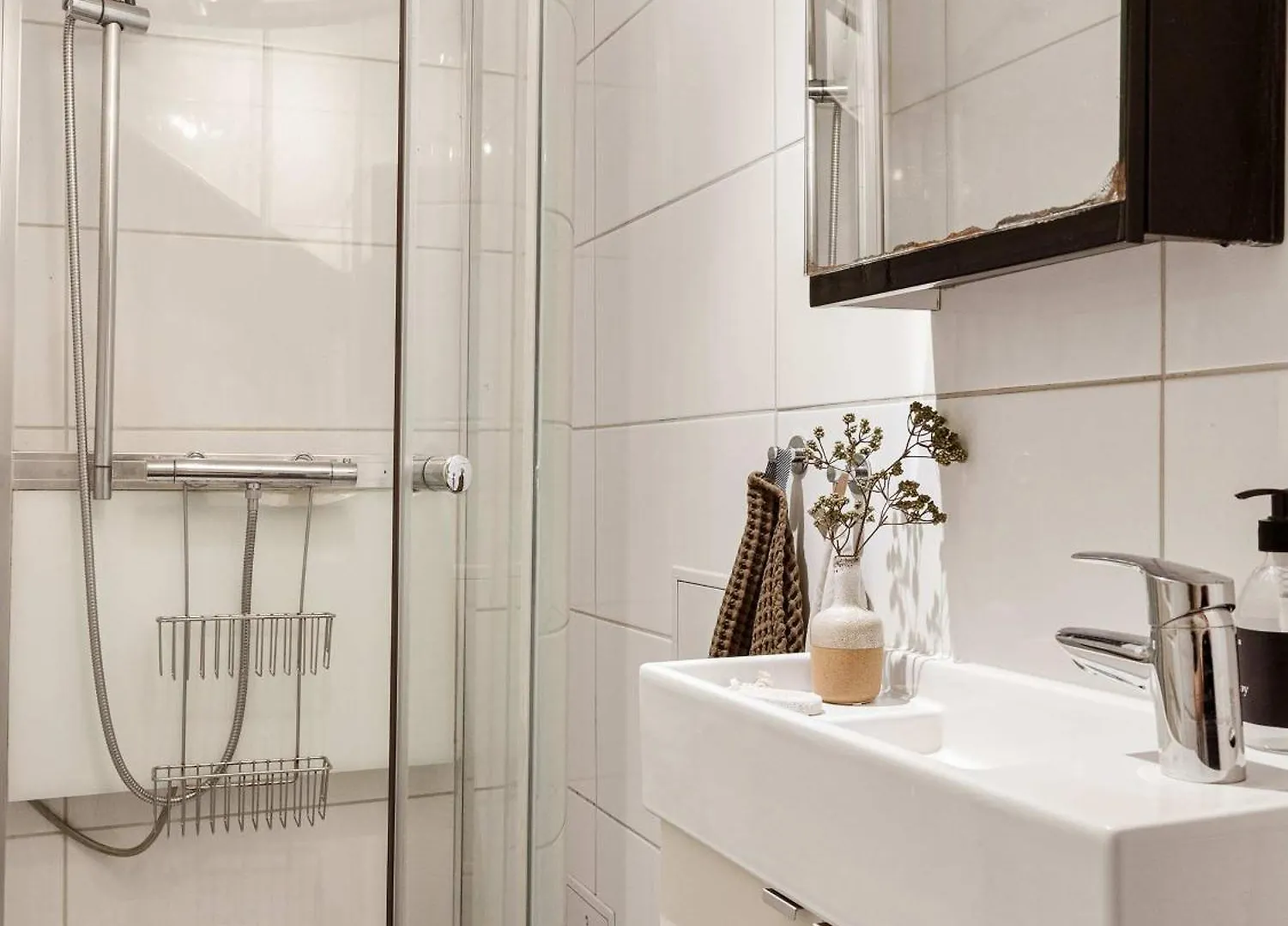 3-Bedroom Family Stay Close To Bryggen Bergen Apartment