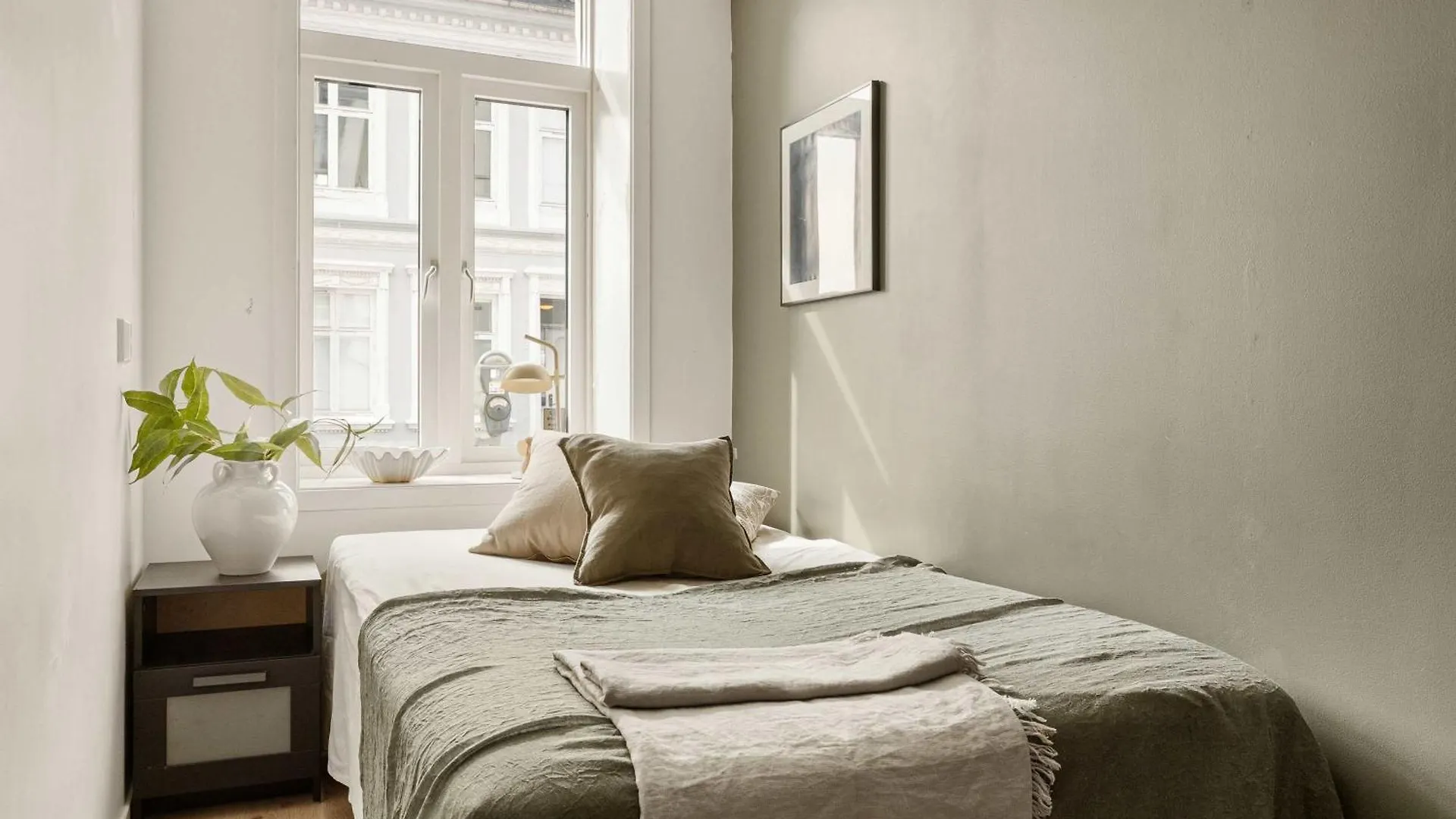 3-Bedroom Family Stay Close To Bryggen Bergen Apartment